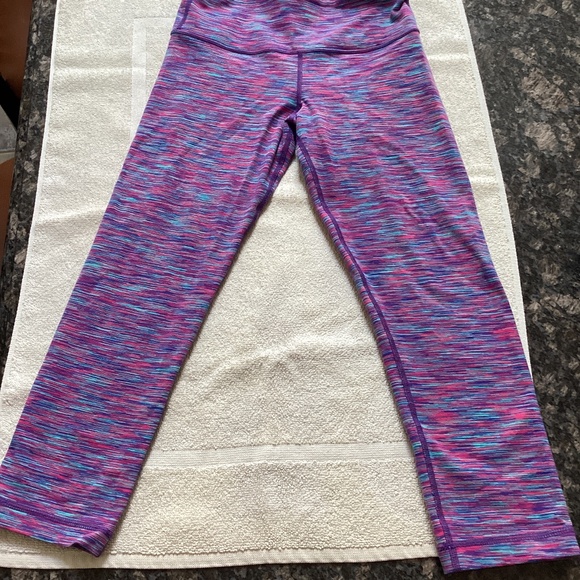 Lululemon leggings - Picture 1 of 4